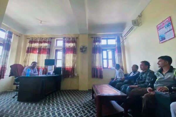 दाङमा बिना सुचना लोडसेडिङ गरेको भन्दै बिप्लब नेकपा द्वारा ध्यानाकर्षण