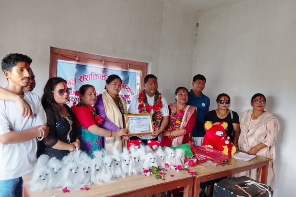 गढवामा महिलालाई आत्मनिर्भर बनाउन डल, कुसन तथा गुडिया बनाउने तालिम