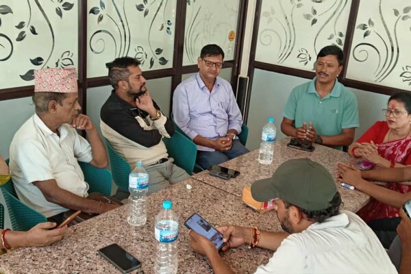 प्रेस युनियन देउखुरीद्वारा अन्तरक्रिया तथा शुभकामना आदानप्रदान